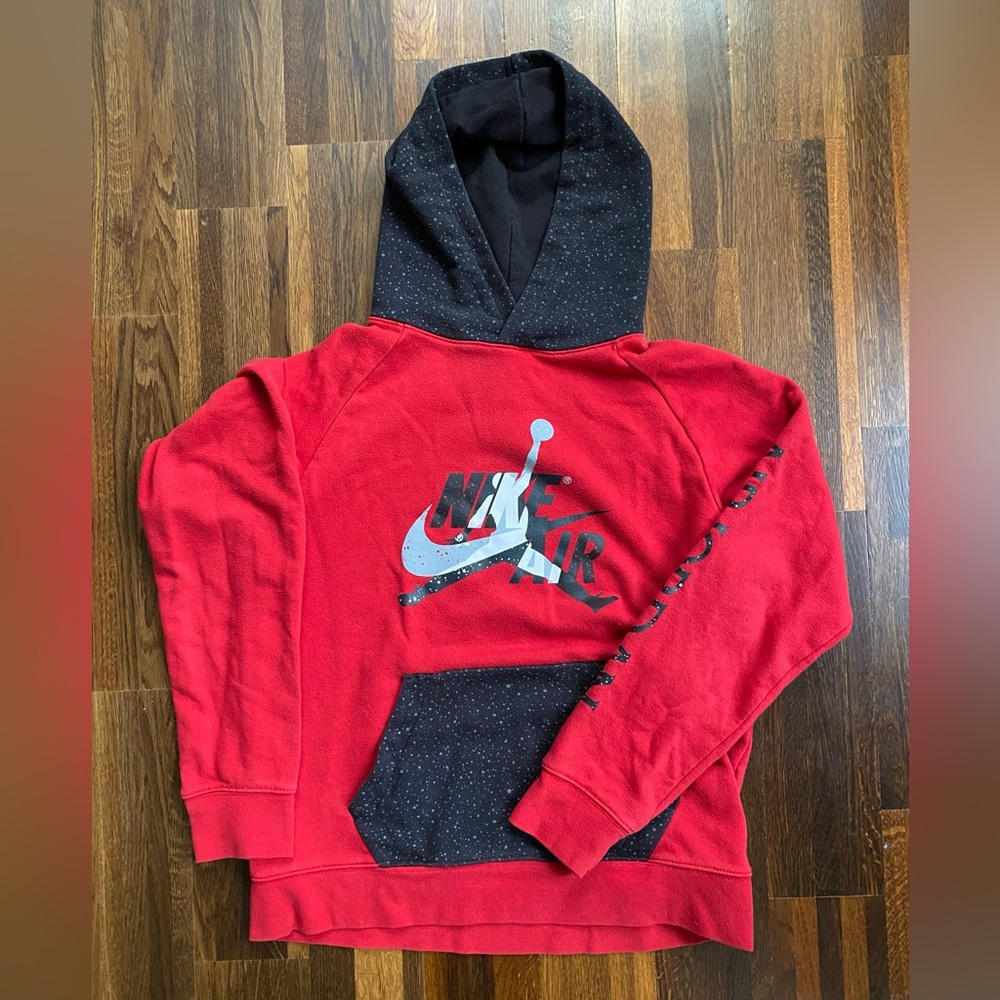 Nike Air Jordan Hoodie Pullover, Boys Size 13-15 years